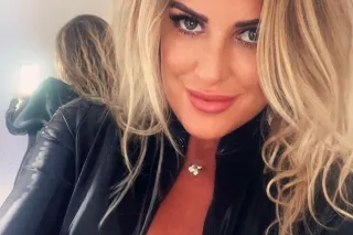 Grown and SeXxXy - Image 3