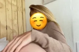 Open-Minded Submissive Here to Serve - Image 2